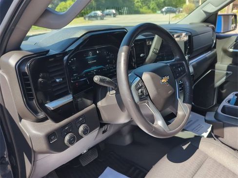 Certified 2022 Chevrolet Silverado 1500 LT image 10