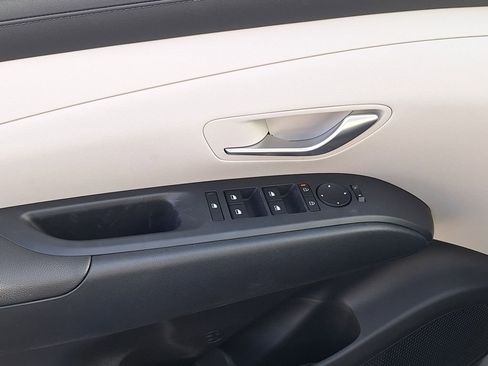 New 2026 Hyundai Tucson SEL image 9