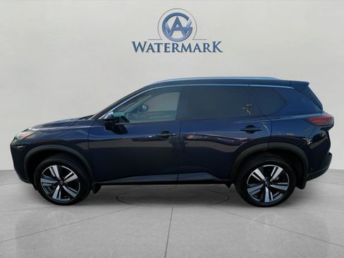 Certified 2025 Nissan Rogue SL w/ Tech Package AWD/4WD image 2