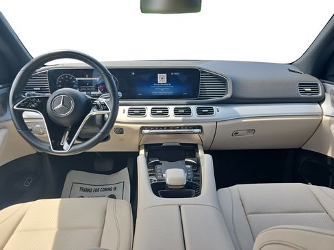 Used 2025 Mercedes-Benz GLE 350 4MATIC image 9