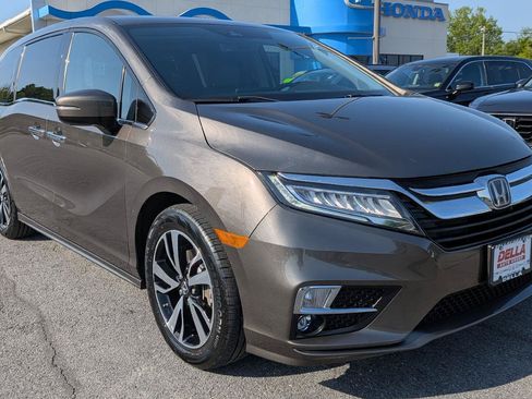 Used 2019 Honda Odyssey Elite image 4
