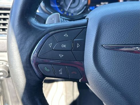 Used 2015 Chrysler 200 S w/ Comfort Group image 13