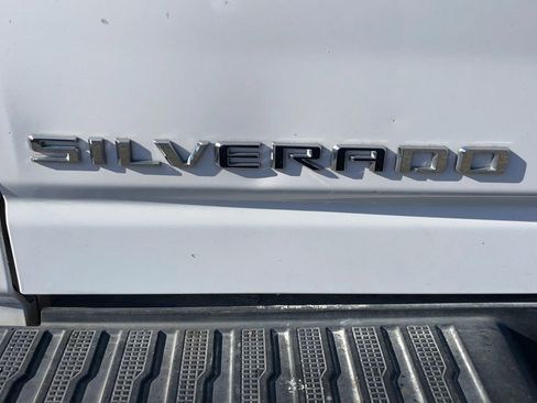 Used 2022 Chevrolet Silverado 2500 W/T w/ WT Convenience Package AWD/4WD image 31