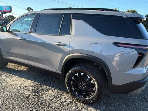 New 2027 Chevrolet Traverse Z71 w/ Driver Confidence Package AWD/4WD image 11