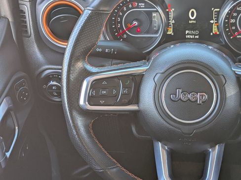 Used 2021 Jeep Gladiator Mojave image 20