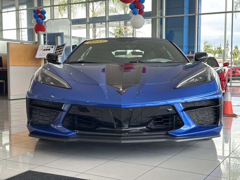 Used 2023 Chevrolet Corvette Stingray Preferred Cpe w/ Z51 Performance Package RWD image 2