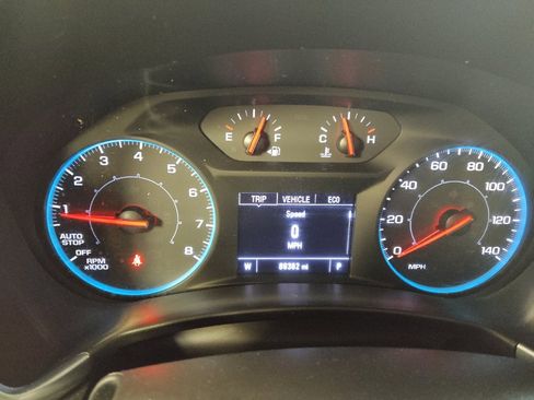 Used 2020 Chevrolet Equinox LS w/ LS Convenience Package image 23