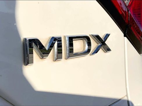 Used 2023 Acura MDX FWD w/ Technology Package image 9