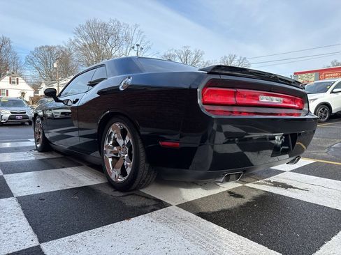 Used 2013 Dodge Challenger R/T Plus image 10
