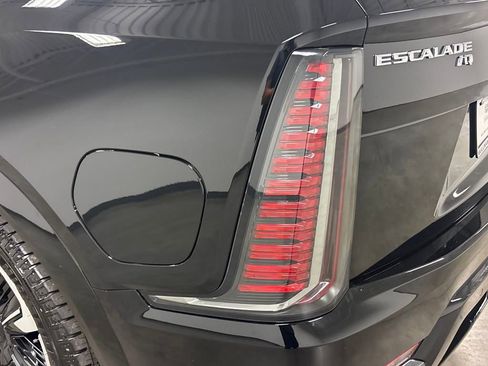 New 2025 Cadillac Escalade IQ Sport 2 image 16