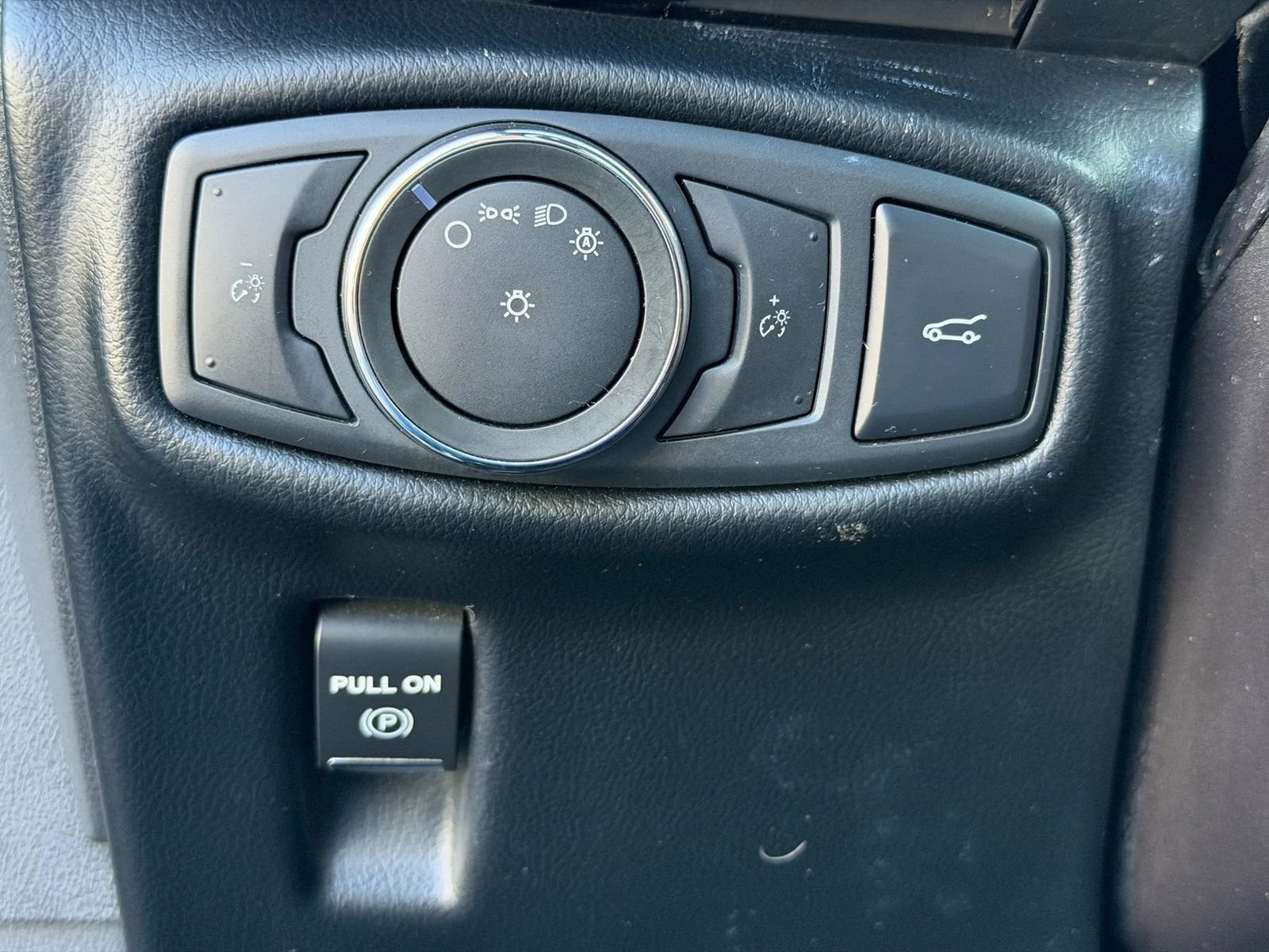 Used 2016 Lincoln MKX Select FWD image 42