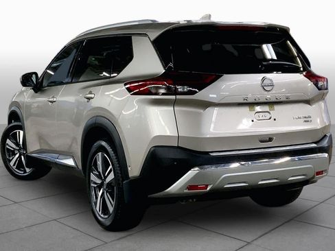 Used 2023 Nissan Rogue Platinum w/ Platinum Premium Package AWD/4WD image 12