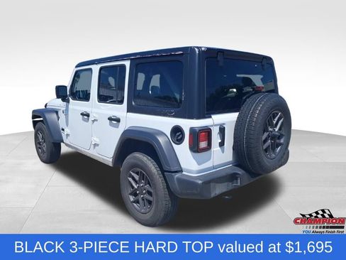 Used 2024 Jeep Wrangler Unlimited Sport AWD/4WD image 4