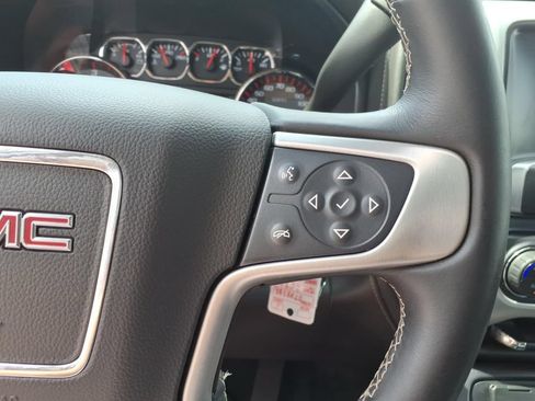 Used 2015 GMC Sierra 1500 SLE w/ SLE Value Package AWD/4WD image 33
