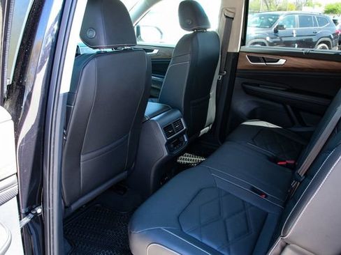 New 2026 Volkswagen Atlas SE image 27