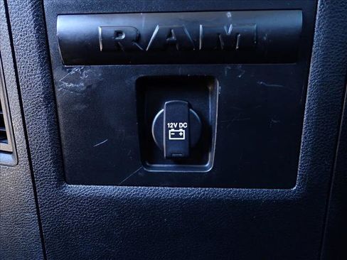 Used 2018 RAM 1500 Big Horn AWD/4WD image 10