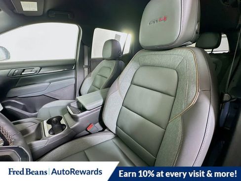 New 2026 GMC Terrain AT4 w/ Convenience Package III AWD/4WD image 13