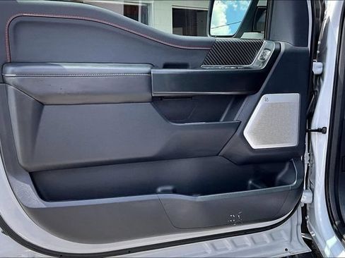 Used 2025 Ford F150 Raptor AWD/4WD image 17
