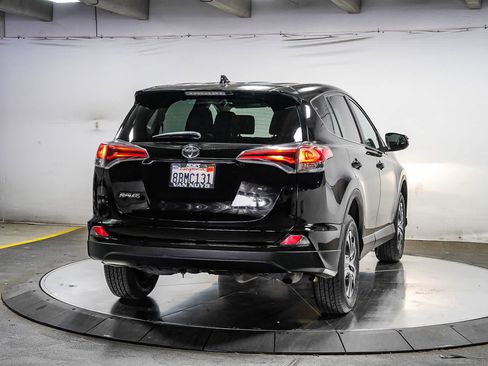Used 2018 Toyota RAV4 LE w/ Carpet Mat Package FWD image 6