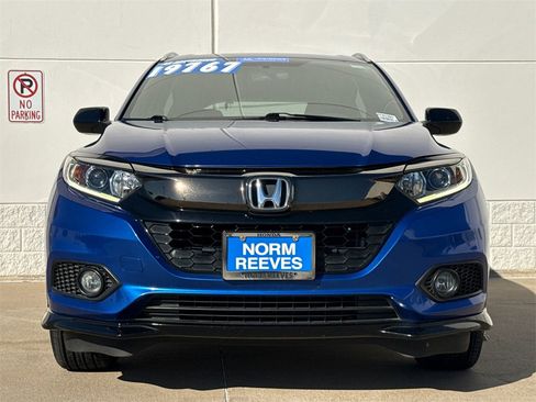 Certified 2022 Honda HR-V Sport image 3
