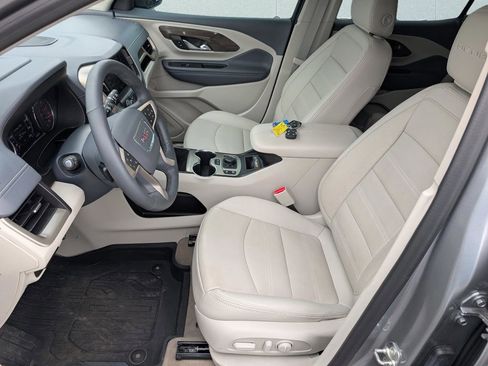 Used 2024 GMC Terrain Denali w/ Denali Premium Package image 17