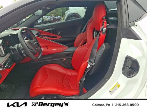 Used 2023 Chevrolet Corvette Stingray Premium Conv w/ Z51 Performance Package RWD image 13