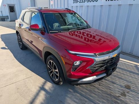 Used 2025 Chevrolet TrailBlazer LT image 7