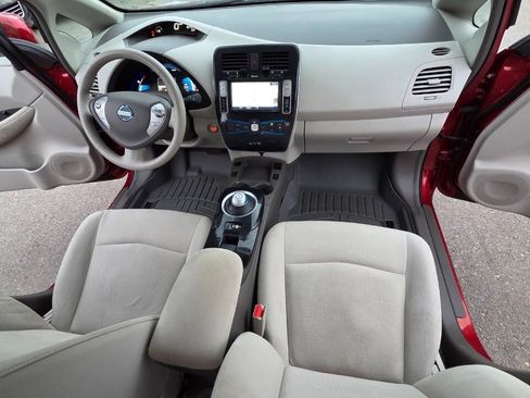 Used 2012 Nissan Leaf SV FWD image 35