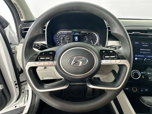 Used 2023 Hyundai Tucson SEL image 11