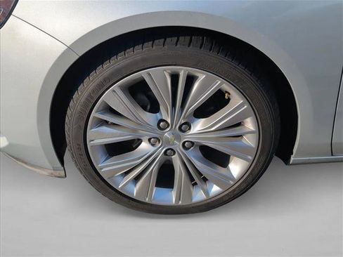 Used 2017 Chevrolet Impala Premier w/ Enhanced Convenience Package image 26