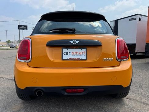 Used 2017 MINI Cooper 2-Door Hardtop FWD image 6