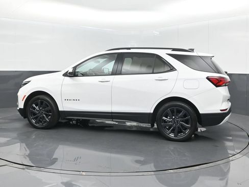 Used 2024 Chevrolet Equinox RS w/ RS Leather Package AWD/4WD image 4