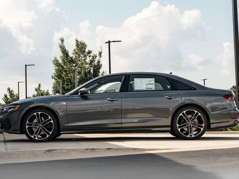 New 2027 Audi A8 L 3.0T AWD/4WD image 6