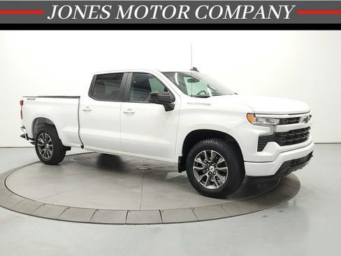 Used 2025 Chevrolet Silverado 1500 RST AWD/4WD image 1