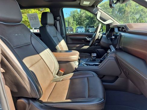 Used 2024 GMC Sierra 1500 Denali w/ Denali Reserve Package AWD/4WD image 39