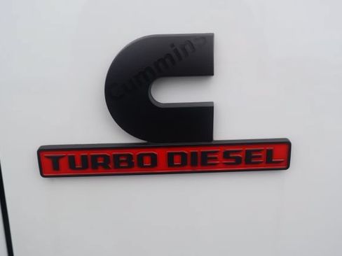 New 2026 RAM 2500 Tradesman AWD/4WD image 9