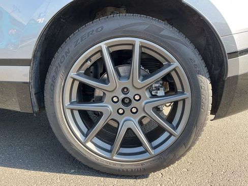 Used 2021 Land Rover Range Rover Velar R-Dynamic S image 10