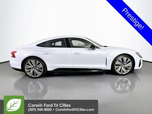 Used 2022 Audi e-tron GT Prestige w/ Prestige Package AWD/4WD image 17
