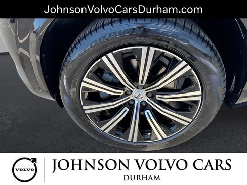 Used 2023 Volvo XC90 B6 Core w/ Protection Package Premier AWD/4WD image 19