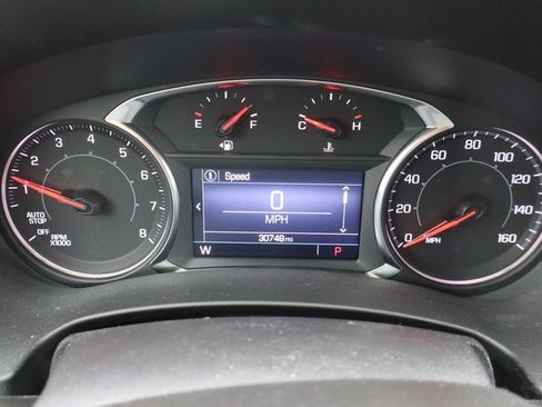 Used 2023 GMC Terrain SLE w/ Driver Convenience Package AWD/4WD image 3