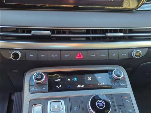 Used 2024 Hyundai Palisade Calligraphy FWD image 20