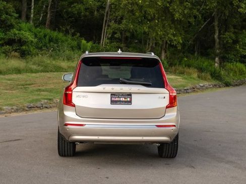 Used 2023 Volvo XC90 B6 Ultimate AWD/4WD image 7