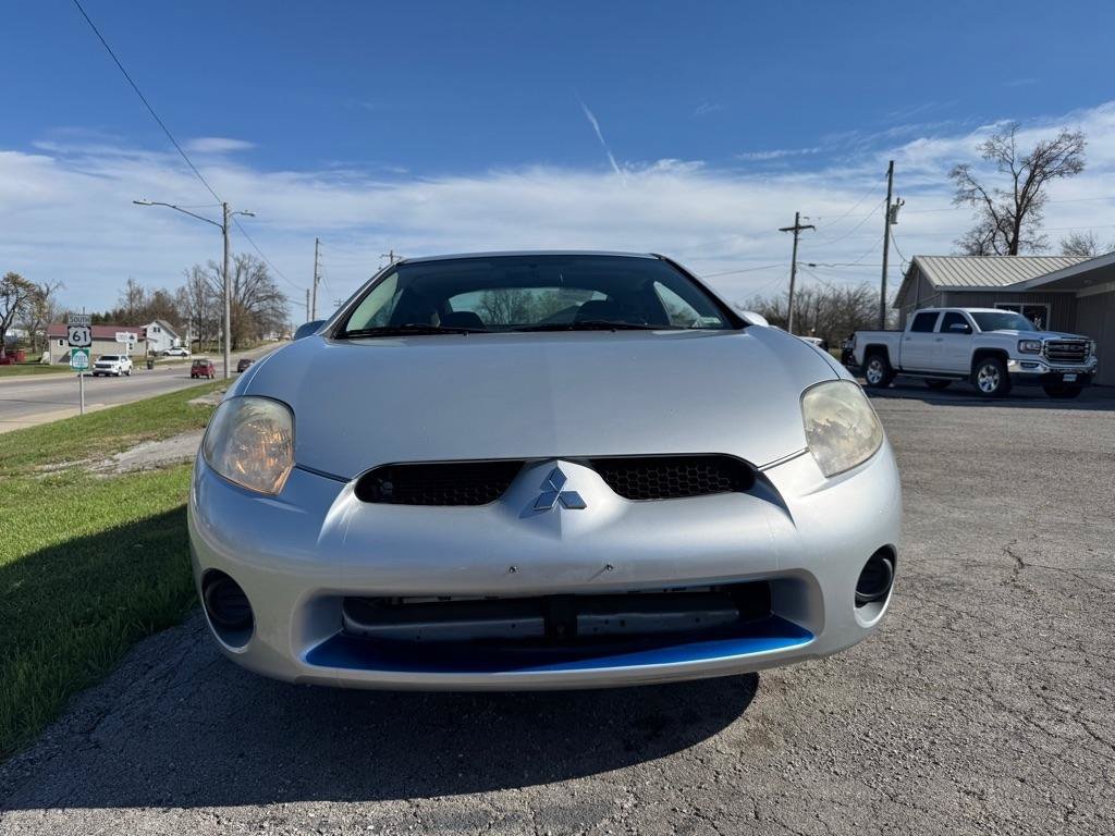 Used 2008 Mitsubishi Eclipse GS FWD image 2