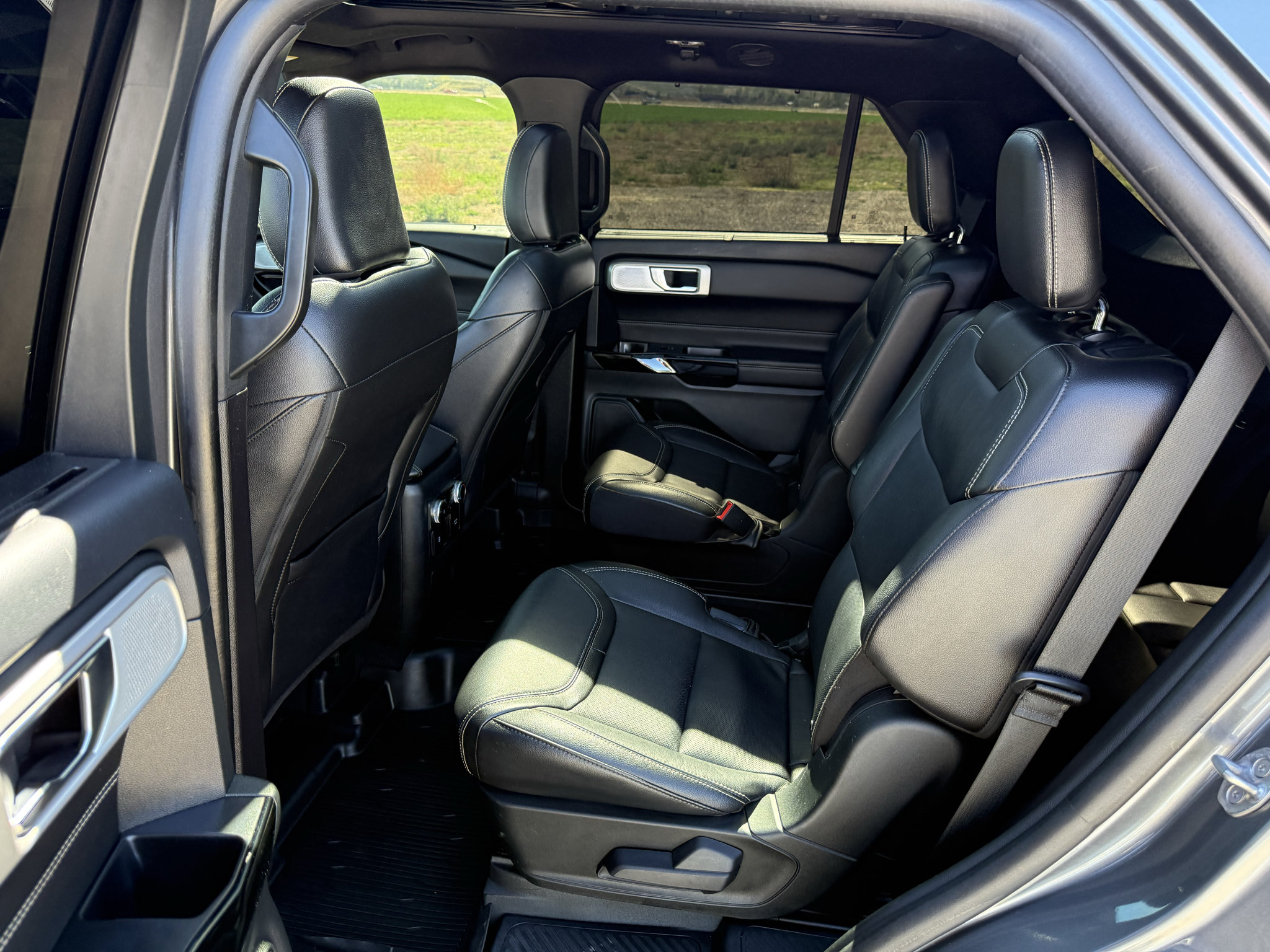 Used 2023 Ford Explorer ST w/ Equipment Group 401A AWD/4WD image 26