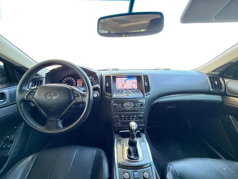 Used 2011 INFINITI G37 x Coupe w/ Premium Pkg image 22