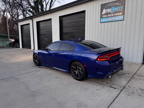 Used 2019 Dodge Charger Scat Pack w/ Technology Group image 5