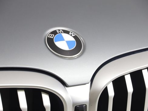 Used 2023 BMW X3 xDrive30i AWD/4WD image 16