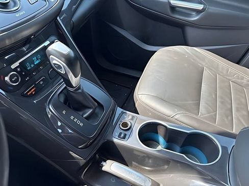 Used 2015 Ford Escape Titanium FWD image 22