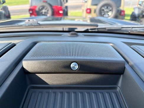 Used 2019 Ford F250 Lariat w/ Chrome Package AWD/4WD image 44