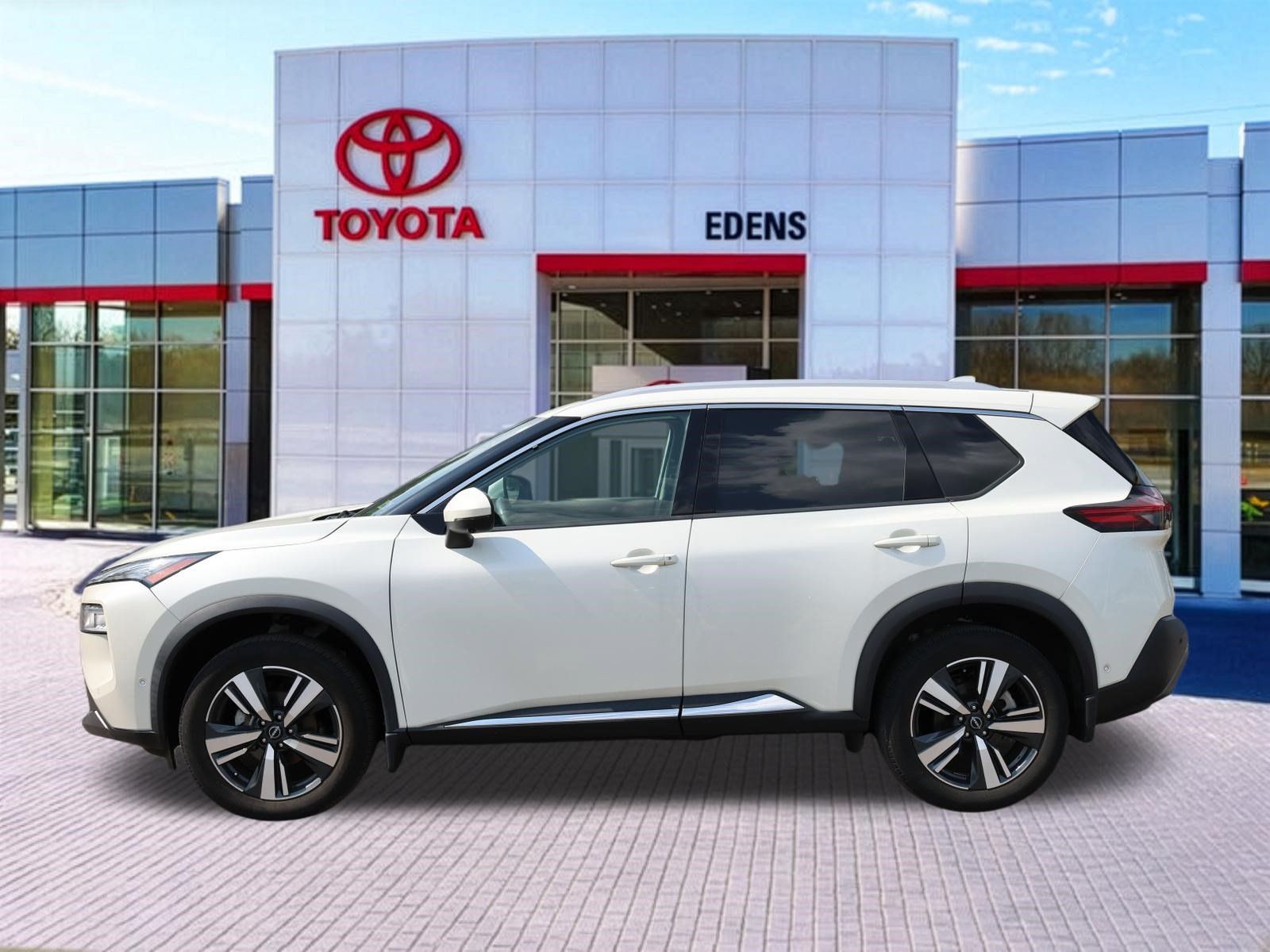 Used 2023 Nissan Rogue SL w/ SL Premium Package AWD/4WD image 9